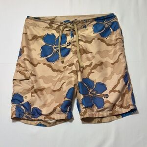 Old Navy Active Men's Swim Trunks XL Camouflage Swim Shorts Fresh &‎ Clean